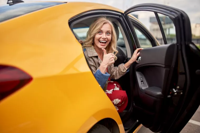Course de taxi pour aller à Bellegarde, Jonquières-Saint-Vincent, Taxi Jonquières